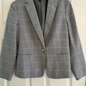 Ann Taylor blazer size 10